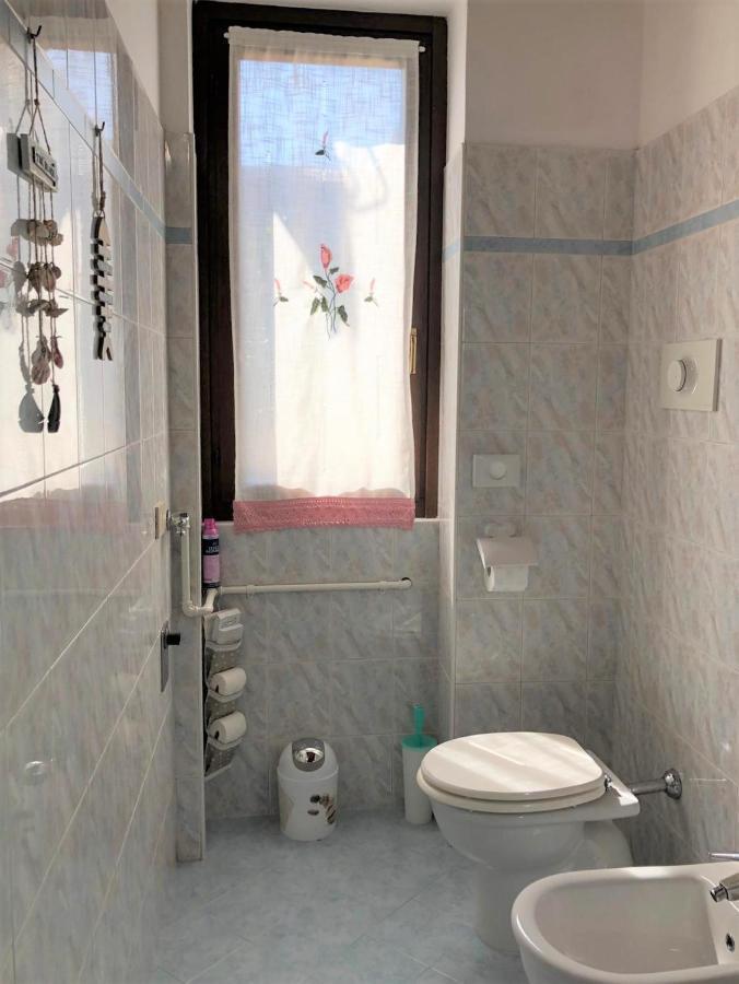 Oasi Di Paradiso - Comfy Private Apartment On Ground Floor With Terrace Desenzano del Garda Luaran gambar